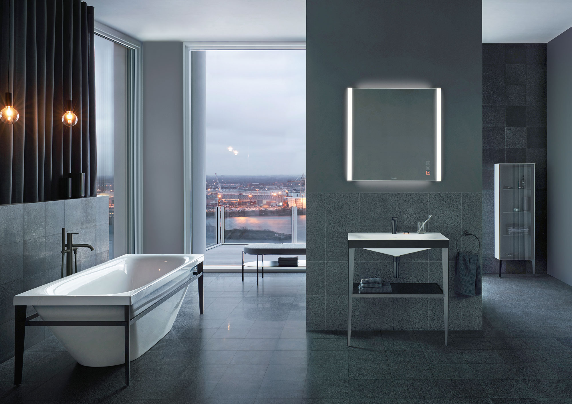 avantgarde: Badezimmer mit Abendstimmung, graue Wände